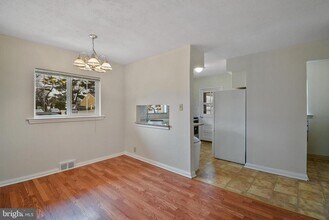 2035 Sproul Rd in Broomall, PA - Building Photo - Building Photo