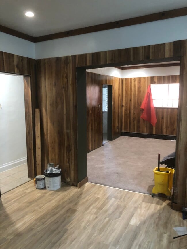 818 Loyal Way in Pittsburgh, PA - Building Photo - Building Photo