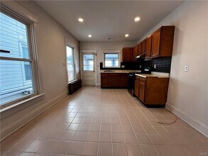 2111 W Broad St in Bethlehem, PA - Building Photo - Building Photo