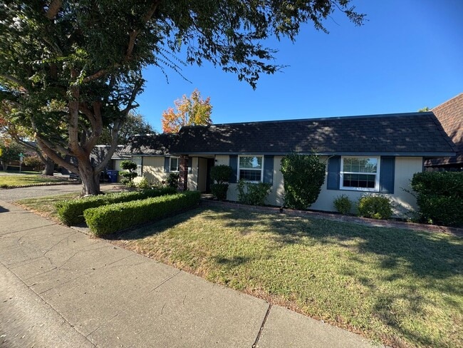 property at 6690 Gloria Dr