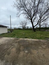 7 Denovion Ct in Sauget, IL - Building Photo - Building Photo