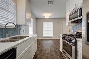 6103 Hyside Dr-Unit -A in Austin, TX - Building Photo - Building Photo