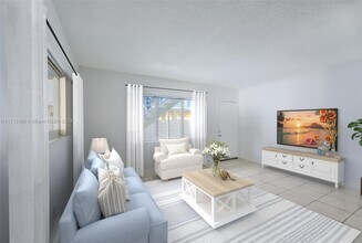 926 Michigan Ave in Miami Beach, FL - Building Photo - Building Photo