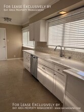 1393 Geneva Ave in San Carlos, CA - Building Photo - Building Photo