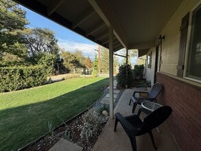 240 Scholtz Ave in Colfax, CA - Building Photo - Building Photo