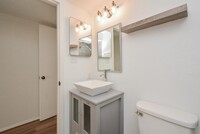 12633 Memorial Dr photo'