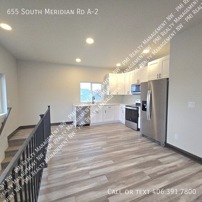 655 S Meridian Rd in Kalispell, MT - Foto de edificio - Building Photo