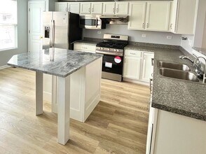 500 Belvedere Ln in Aurora, IL - Building Photo - Building Photo