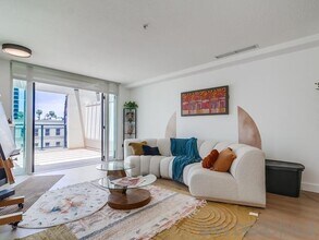 1205 Pacific Hwy in San Diego, CA - Building Photo - Building Photo