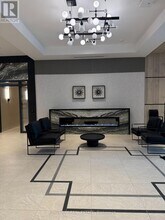 15 Watergarden Dr in Mississauga, ON - Building Photo - Building Photo