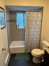 61 Vandenburgh Ave in Troy, NY - Building Photo - Building Photo