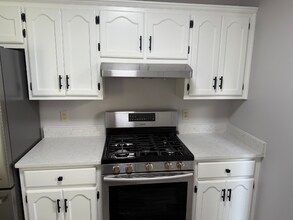 205 Queens Ln Ct in Nashville, TN - Building Photo - Building Photo