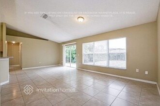 521 Mobley Dr in Deltona, FL - Building Photo - Building Photo