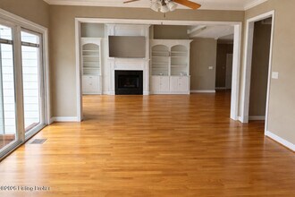 6803 Northwind Way in Crestwood, KY - Building Photo - Building Photo