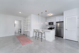 8621 River Rd, Unit 3D in North Bergen, NJ - Building Photo - Building Photo