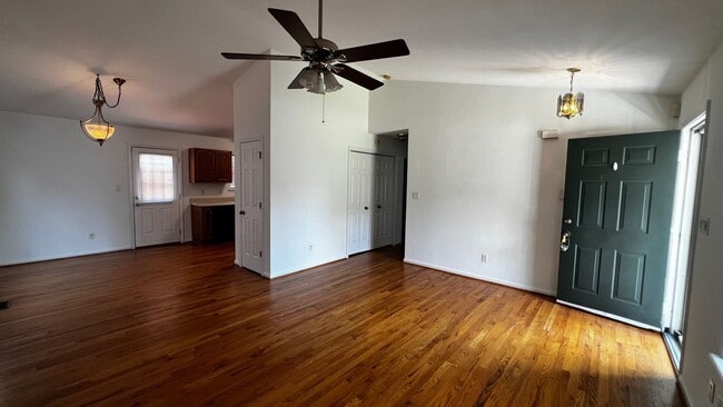 4016 Bart St in Portsmouth, VA - Building Photo - Building Photo