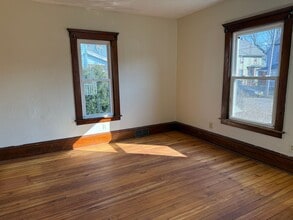 1527 Frazer Ave NW in Canton, OH - Building Photo - Building Photo