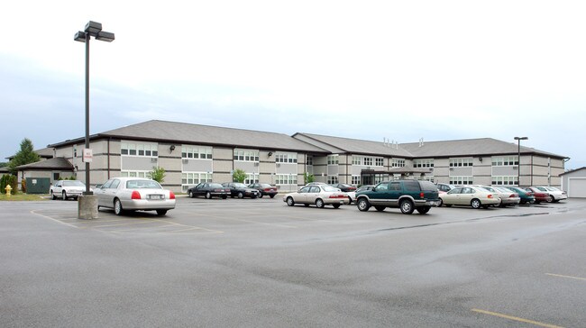 St. Jude's II Apartments in Gates, NY - Foto de edificio - Building Photo