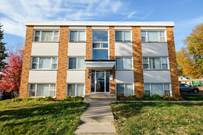 Rankin Apartments in St. Paul, MN - Building Photo - Building Photo