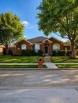 1216 Valley Oaks Dr in Lewisville, TX - Building Photo