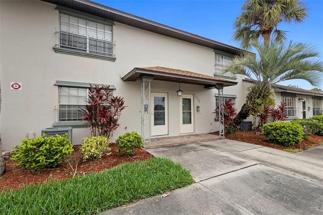 5126 St Charles Ln in Orlando, FL - Building Photo - Building Photo