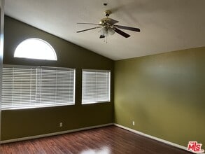 8087 Tuscany St in Fontana, CA - Building Photo - Building Photo