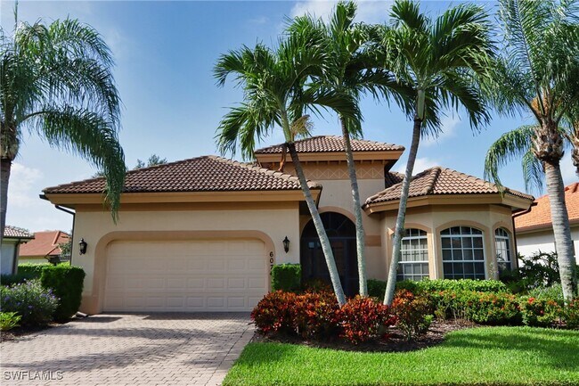 property at 6074 Divot Ct