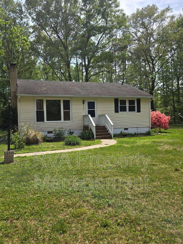 8285 Fort Myers Rd in Mechanicsville, VA - Building Photo - Building Photo