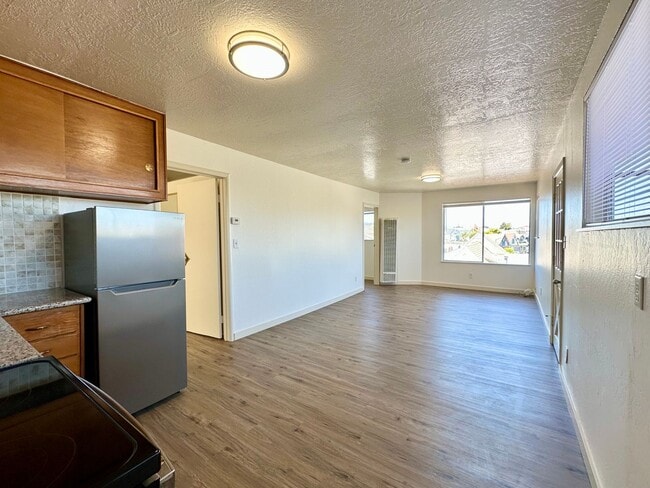 property at 660-664-664 Precita Ave