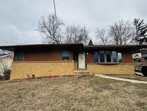 2518 Boyd St in Des Moines, IA - Building Photo - Building Photo
