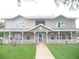 Oak Grove Apartments in Melrose, MN - Building Photo