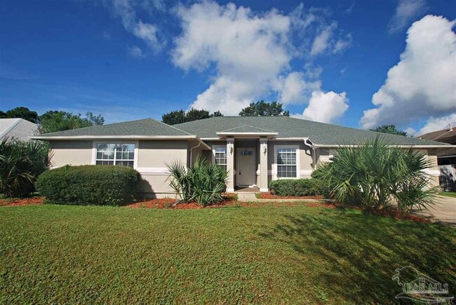 property at 1015 Glades Ln