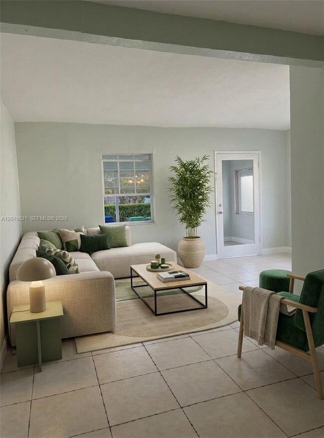 2412 SW 11th St in Miami, FL - Building Photo - Building Photo