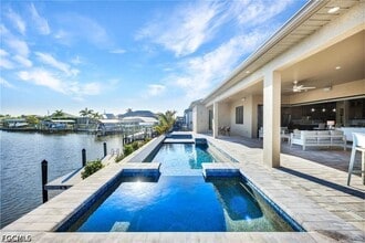 3220 NW 21st St in Cape Coral, FL - Building Photo - Building Photo