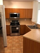 5023 SE Mariner Garden Cir in Stuart, FL - Building Photo - Building Photo