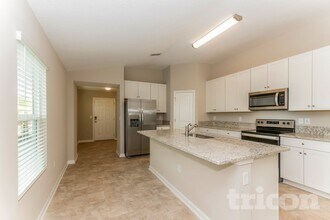 1994 Howard Christy Ct in Jacksonville, FL - Foto de edificio - Building Photo