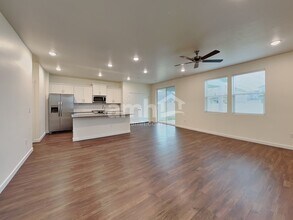 9525 W Bowie Ct in Star, ID - Building Photo - Building Photo