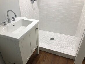 533 N Mission Dr, Unit A in San Gabriel, CA - Building Photo - Building Photo