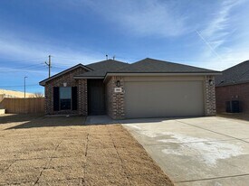 3001 Farmyard Dr in Amarillo, TX - Building Photo