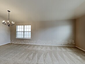 8544 Orleans Ln in Fort Worth, TX - Building Photo - Building Photo
