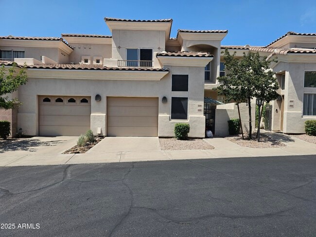 property at 1747 E Northern Ave
