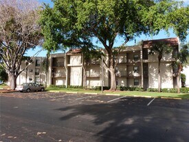 6751 N University Dr, Unit 1