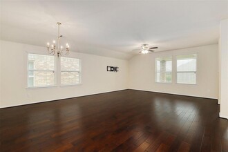 16339 Hillside Garden Ln in Houston, TX - Building Photo - Building Photo