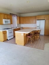 370 Vista Dr in Arroyo Grande, CA - Building Photo - Building Photo