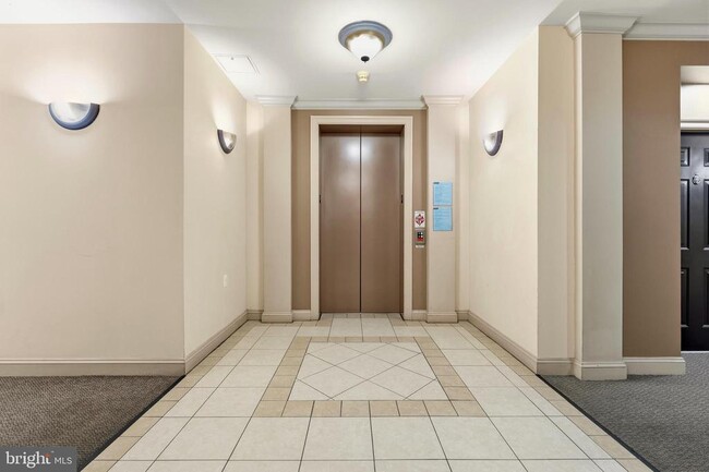 3015 Nicosh Cir in Falls Church, VA - Building Photo - Building Photo