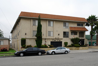 4117 W. Broadway in Hawthorne, CA - Building Photo - Building Photo