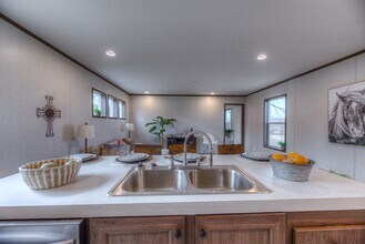 6658 Bratton Rd in Tulsa, OK - Building Photo - Building Photo