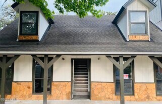 1825 Watkins Ave in Panama City Beach, FL - Building Photo