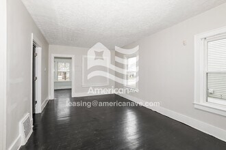 691 Noble Ave in Akron, OH - Building Photo - Building Photo