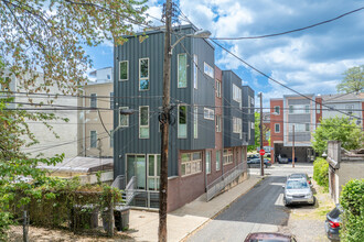 631 N 12th St in Philadelphia, PA - Building Photo - Building Photo